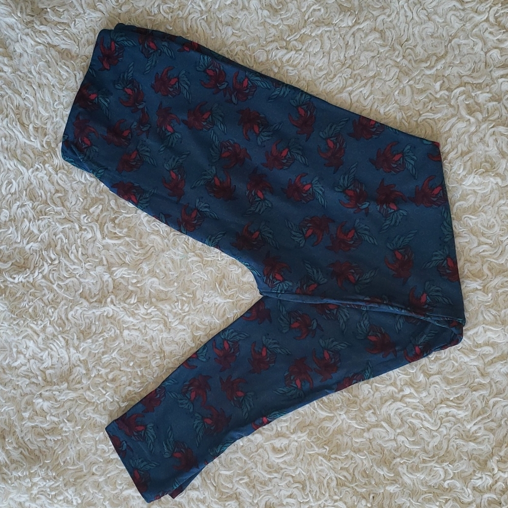 Lularoe Tall & Curvy Leggings nwt